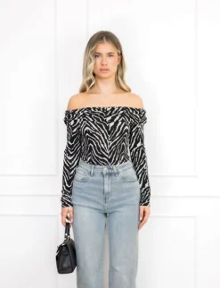 Angeline top zebra
