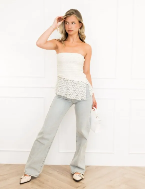Mara off shoulder top wit